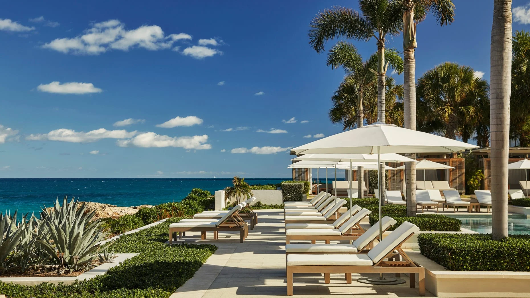 Four Seasons Anguilla Introduces Eco-Friendly RFID Wristbands